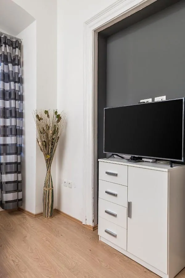 Apartment Doris Rijeka 0*,  Croatia